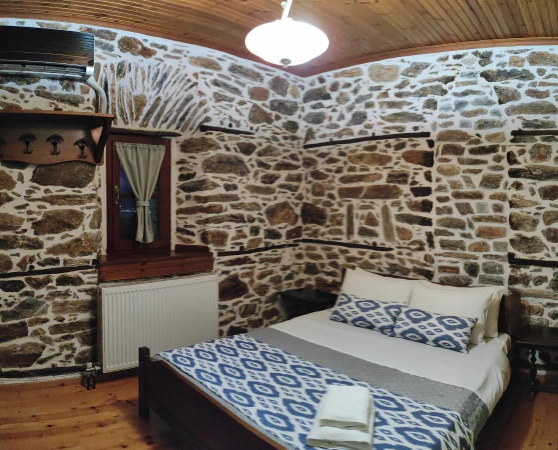 Terpou Stonehouse & Suites Áyios Vlásios Dış mekan fotoğraf