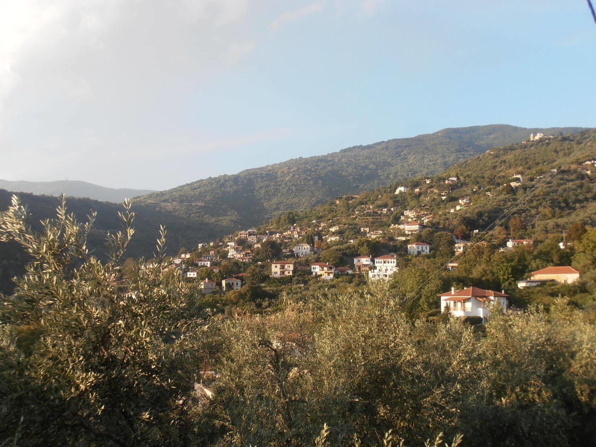 Terpou Stonehouse & Suites Áyios Vlásios Dış mekan fotoğraf